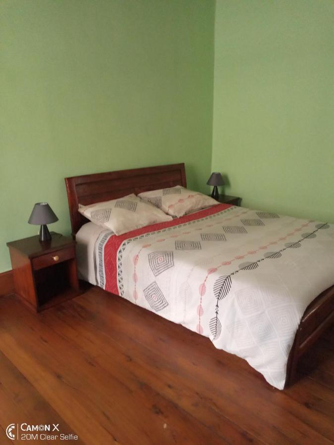 Bed and Breakfast Le Manoir Antananarivo Exterior foto